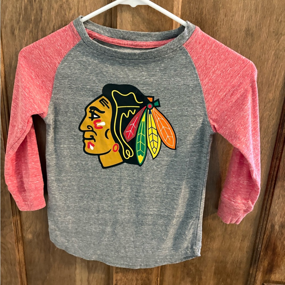 Fanatics Youth XS Gray and Red Shirt